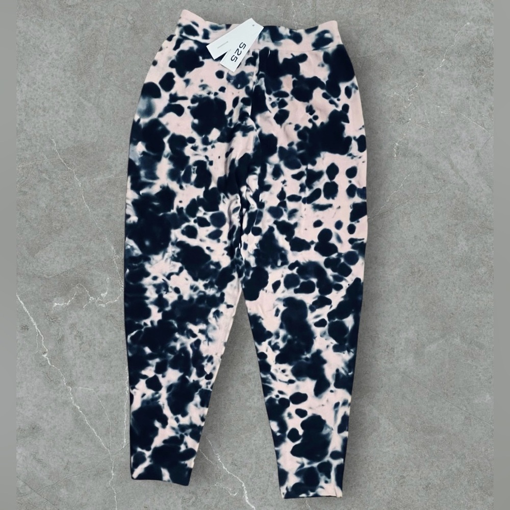 NWT Revolve 525 America Tie Dye Joggers - Picture 4 of 15